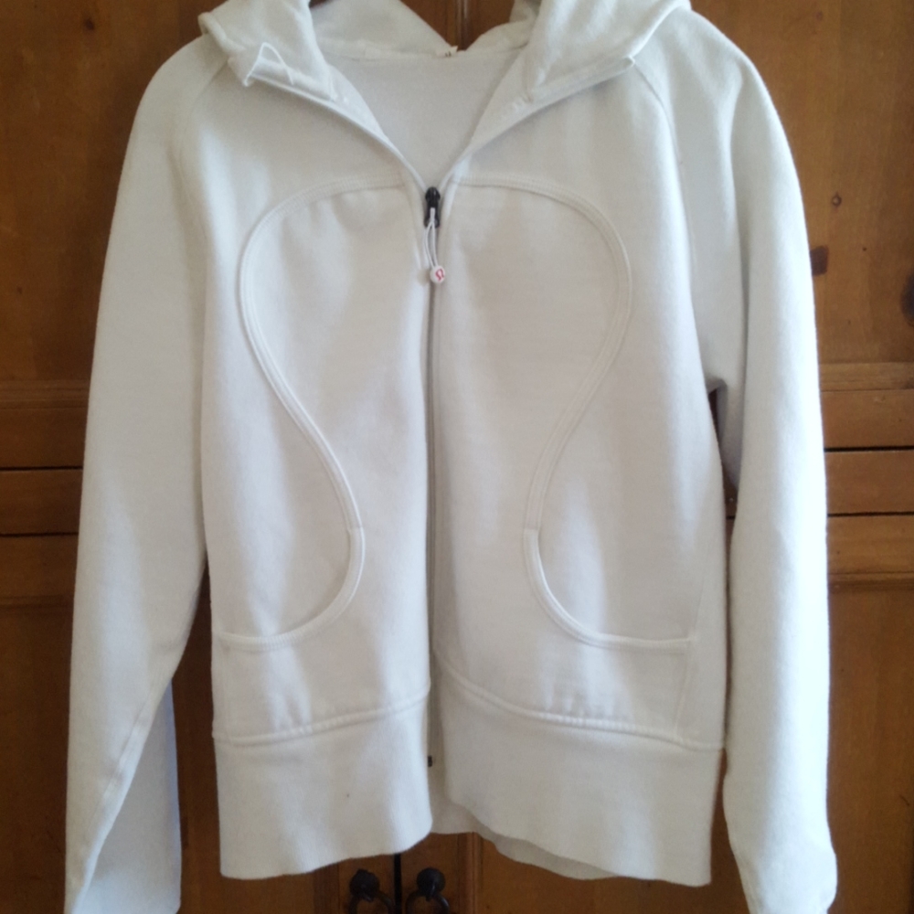 Lululemon sweat shirt